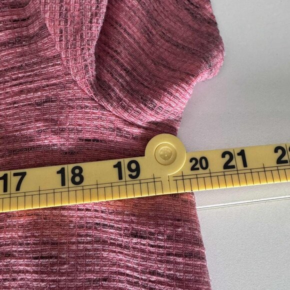 Lane Bryant Pink Heathered V-Neck Knit Top – Size 10/12 - Picture 4 of 5